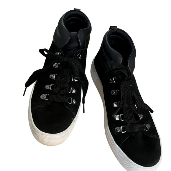 Skechers High top Boys  9.5 - Picture 2 of 4